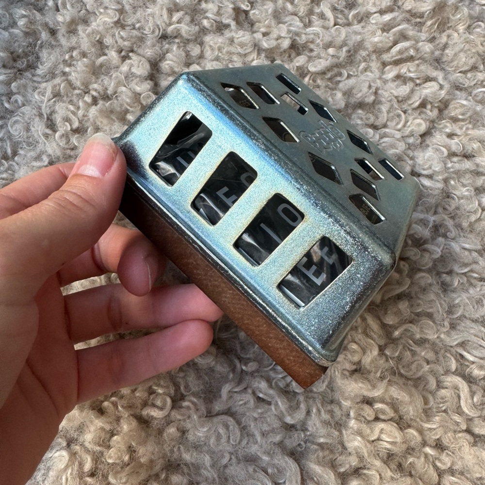 Hasbro Rustic Boggle Game - Picture 2 of 8